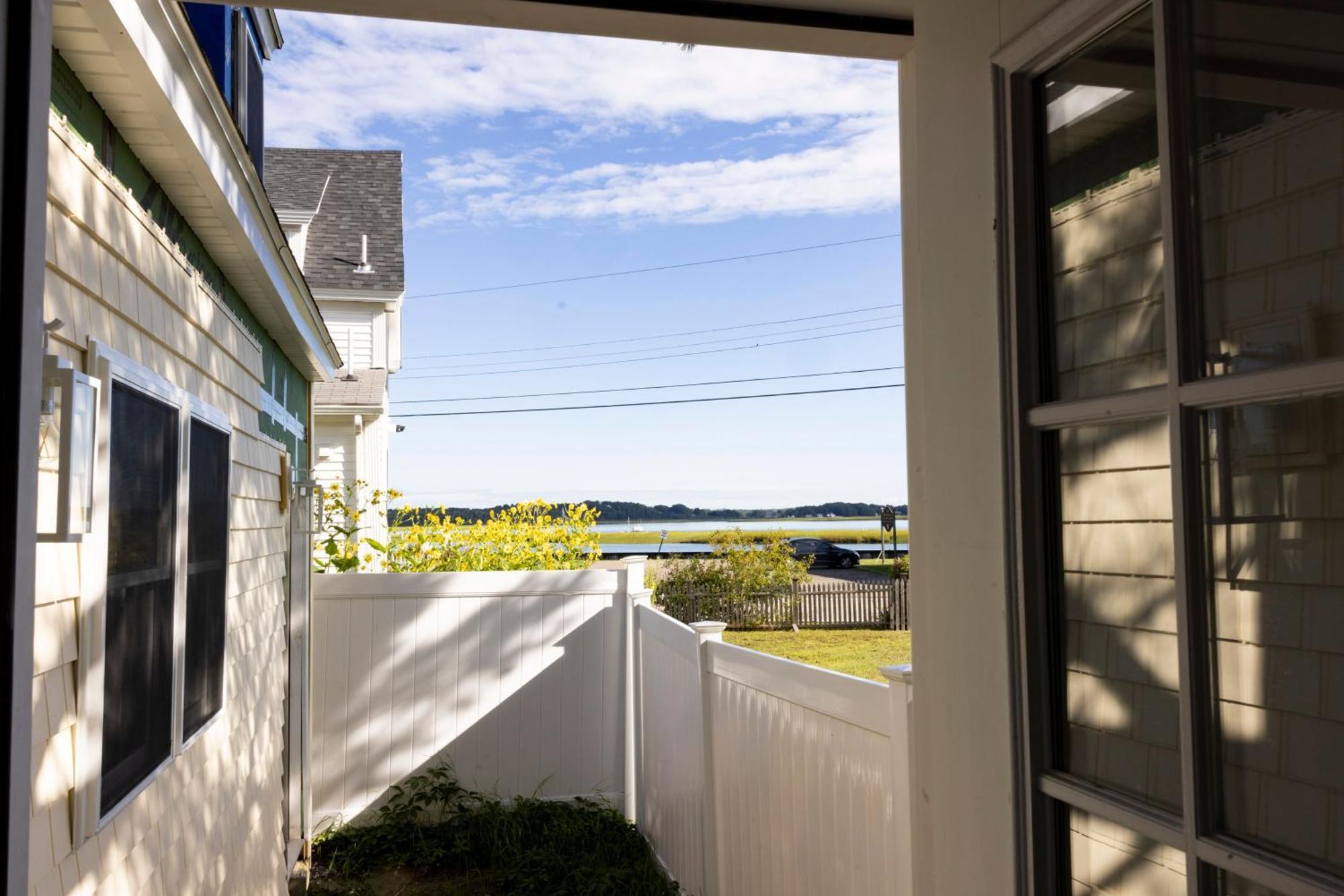 Bright 4Br Beach House, Pine Point Perfection Скарбъро Екстериор снимка